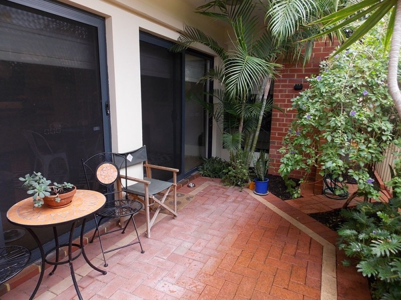 1/41 Smith Street, Highgate WA 6003