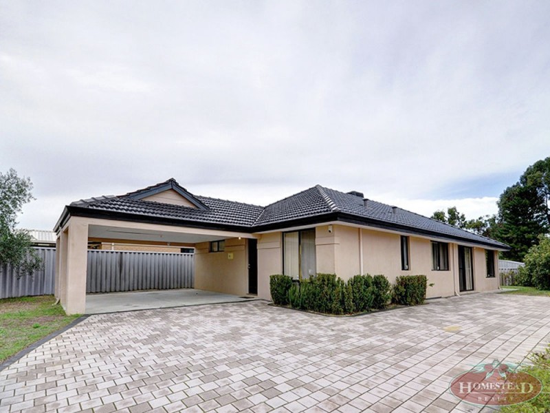 13 Mudlark Close, Langford WA 6147
