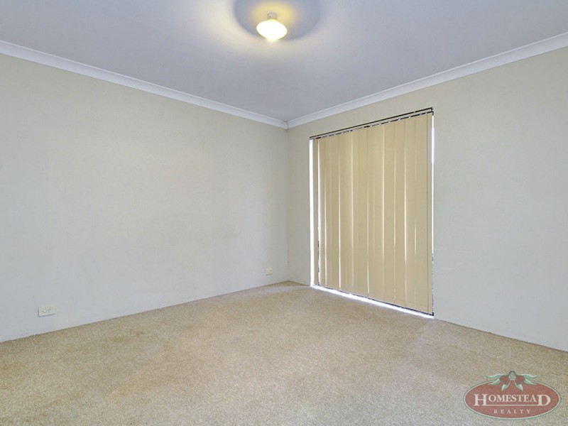 13 Mudlark Close, Langford WA 6147