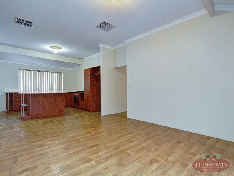 13 Mudlark Close, Langford WA 6147