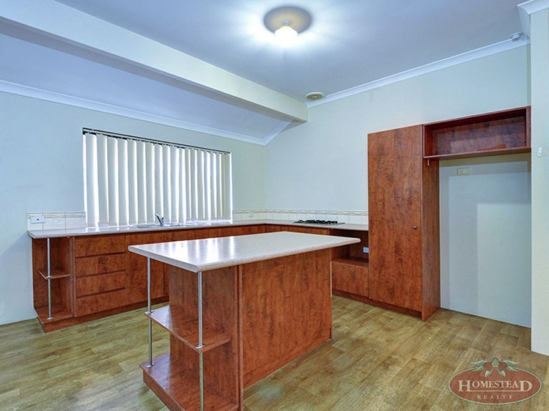 13 Mudlark Close, Langford WA 6147