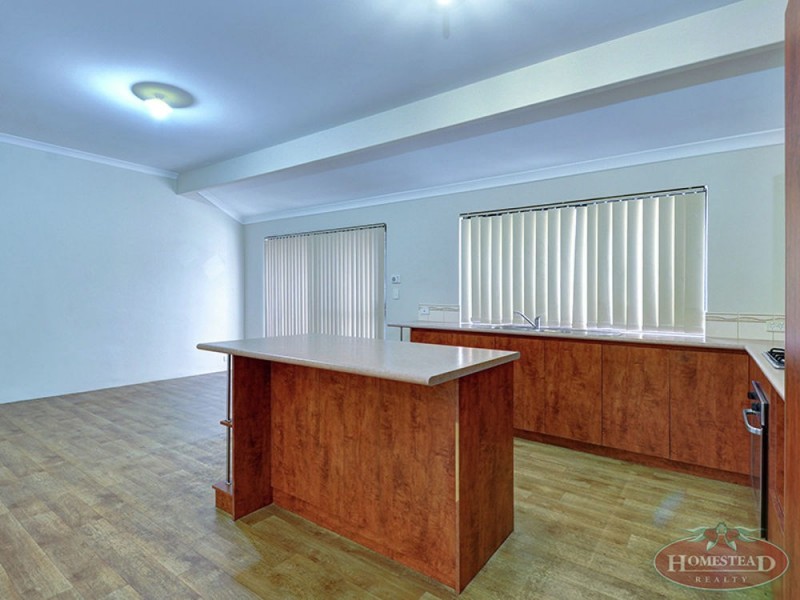 13 Mudlark Close, Langford WA 6147