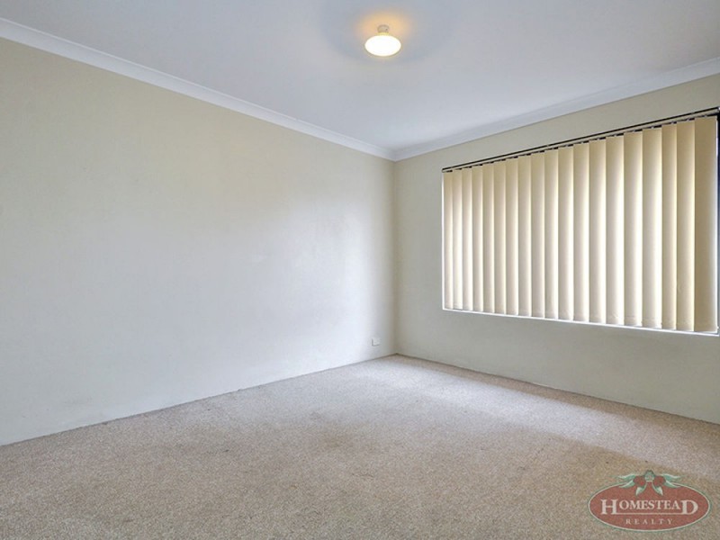 13 Mudlark Close, Langford WA 6147