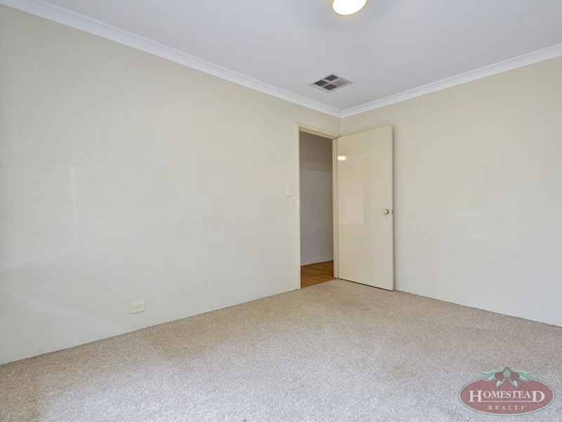 13 Mudlark Close, Langford WA 6147