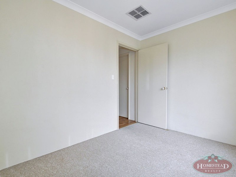 13 Mudlark Close, Langford WA 6147