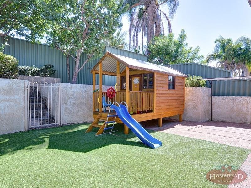 213 Summerlakes Parade, Ballajura WA 6066