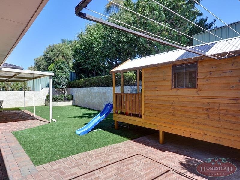 213 Summerlakes Parade, Ballajura WA 6066