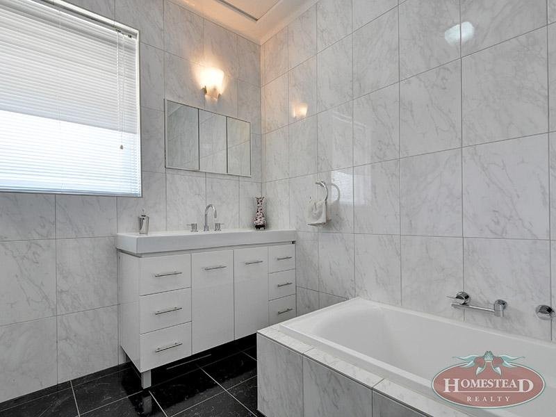 1 Glanton Way, Dianella WA 6059