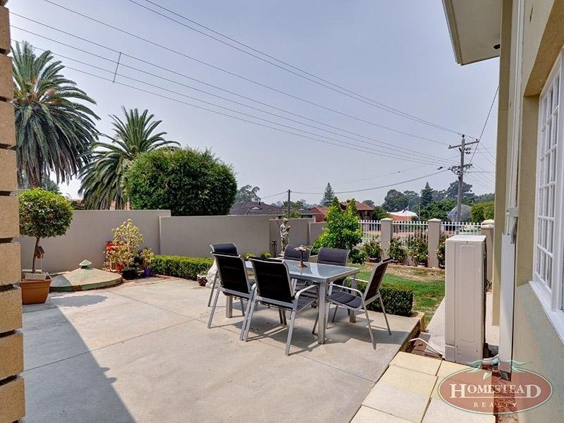 1 Glanton Way, Dianella WA 6059