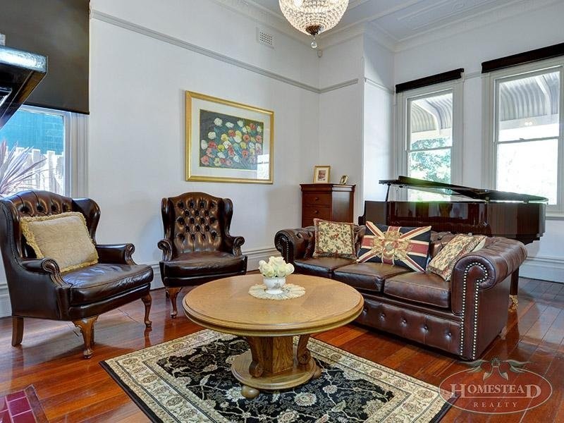 8 St Albans Avenue, Highgate WA 6003