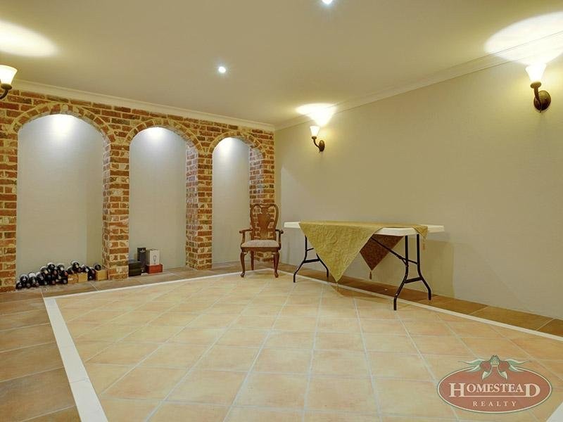 8 St Albans Avenue, Highgate WA 6003