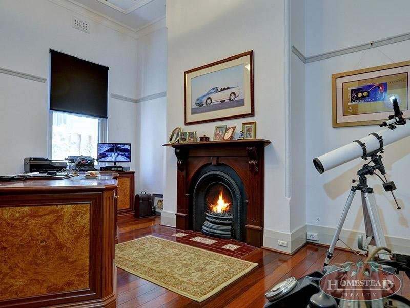 8 St Albans Avenue, Highgate WA 6003