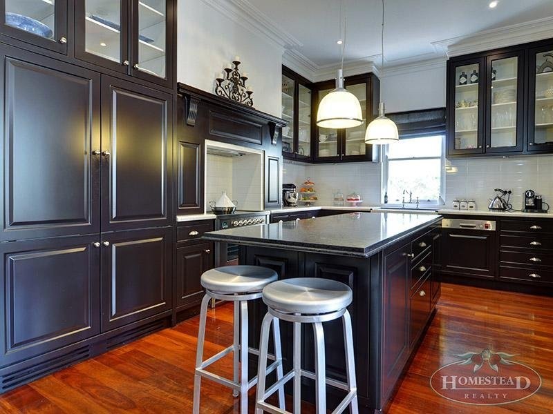 8 St Albans Avenue, Highgate WA 6003