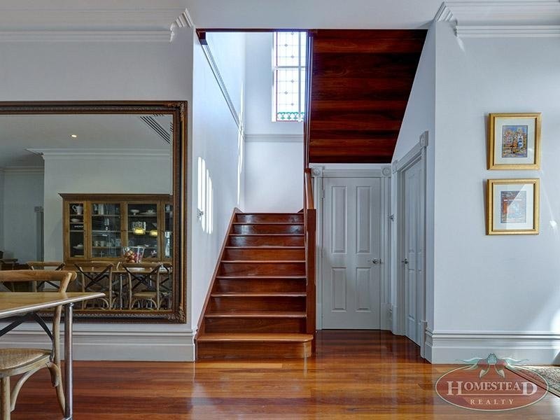 8 St Albans Avenue, Highgate WA 6003