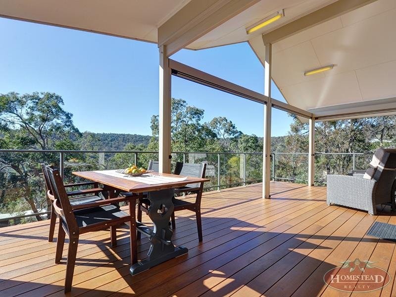 8 Sunset Hill Road, Swan View WA 6056