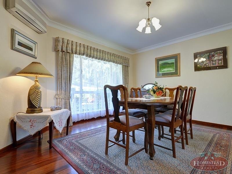 8 Sunset Hill Road, Swan View WA 6056