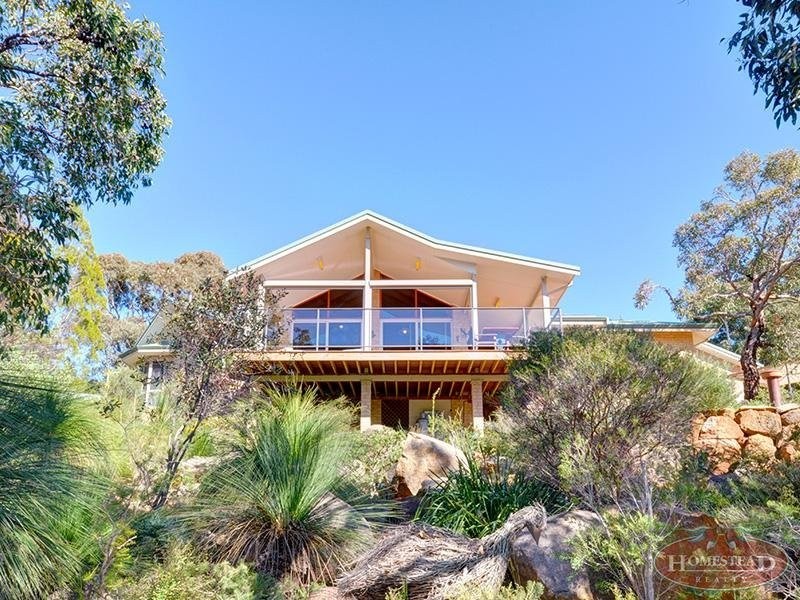 8 Sunset Hill Road, Swan View WA 6056