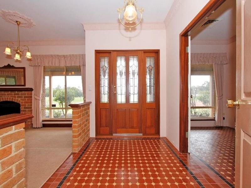 21 Corte Close, Brigadoon WA 6069