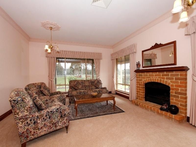 21 Corte Close, Brigadoon WA 6069