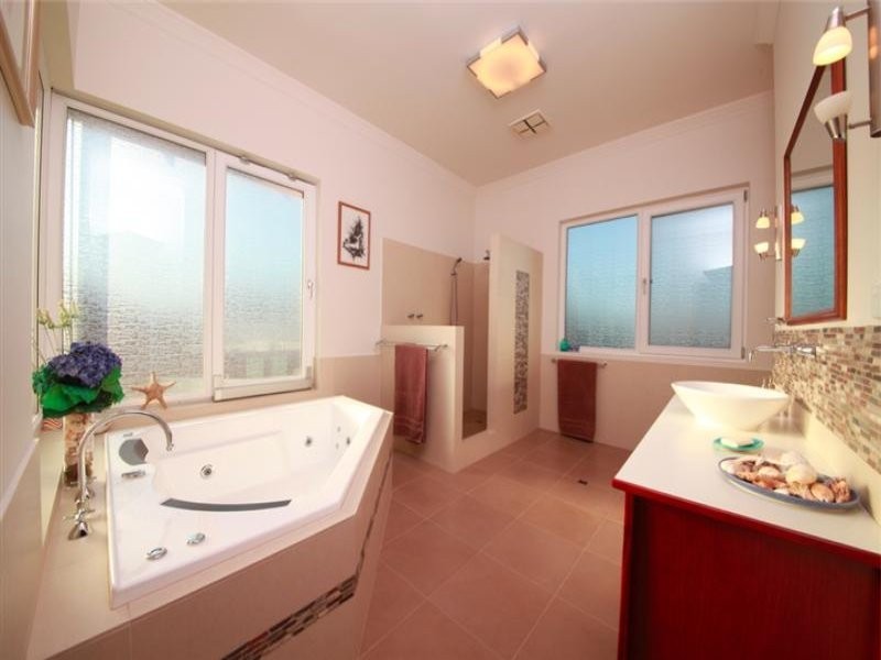 15 Epsom Avenue, Ascot WA 6104