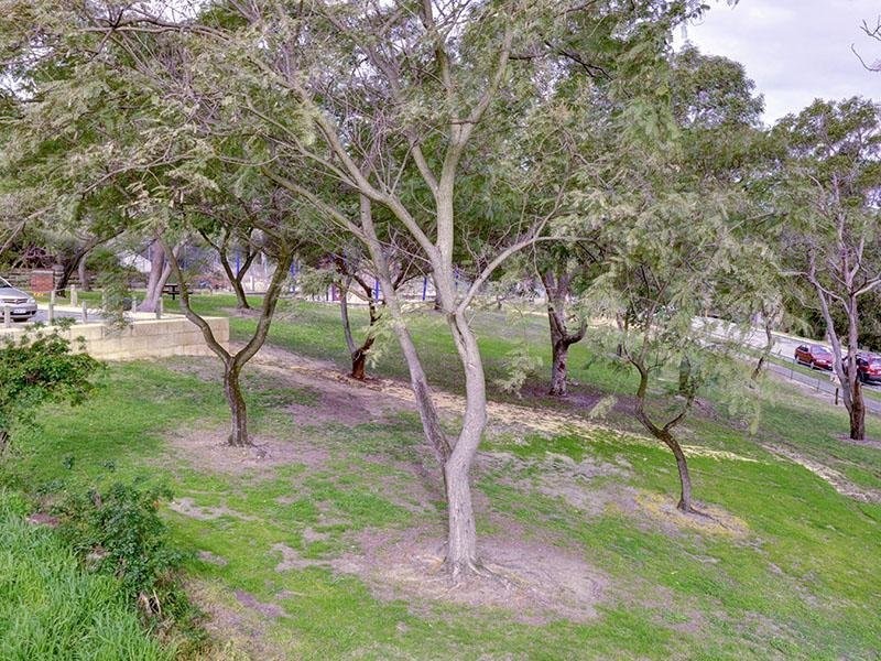 21 (Lot 1) Puntie Crescent, Maylands WA 6051