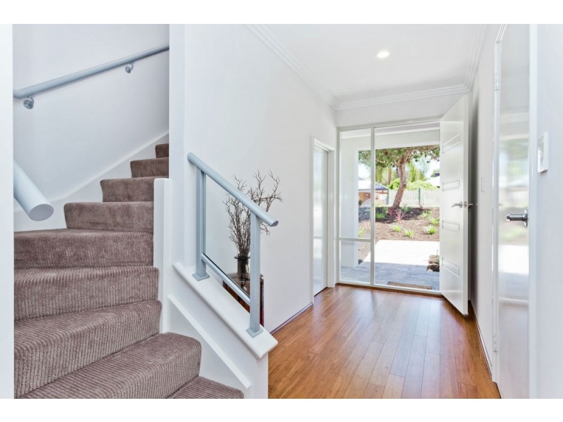 11 Wholley Street, Bayswater WA 6053