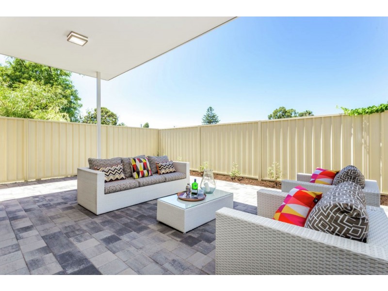 11 Wholley Street, Bayswater WA 6053