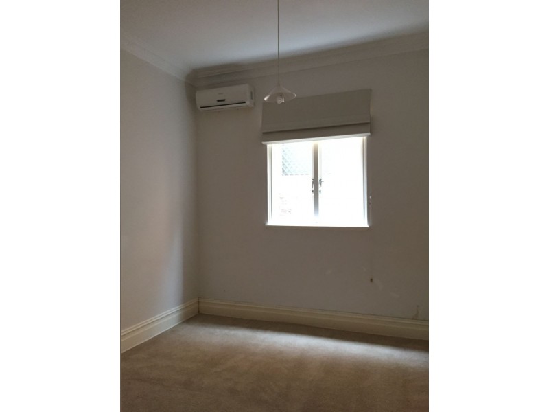 8 Lincoln Street, Highgate WA 6003