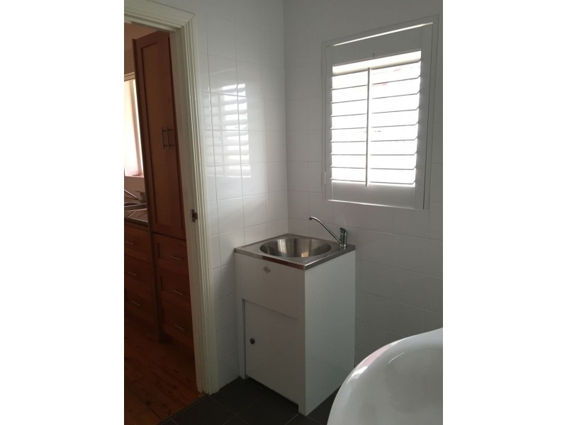 8 Lincoln Street, Highgate WA 6003