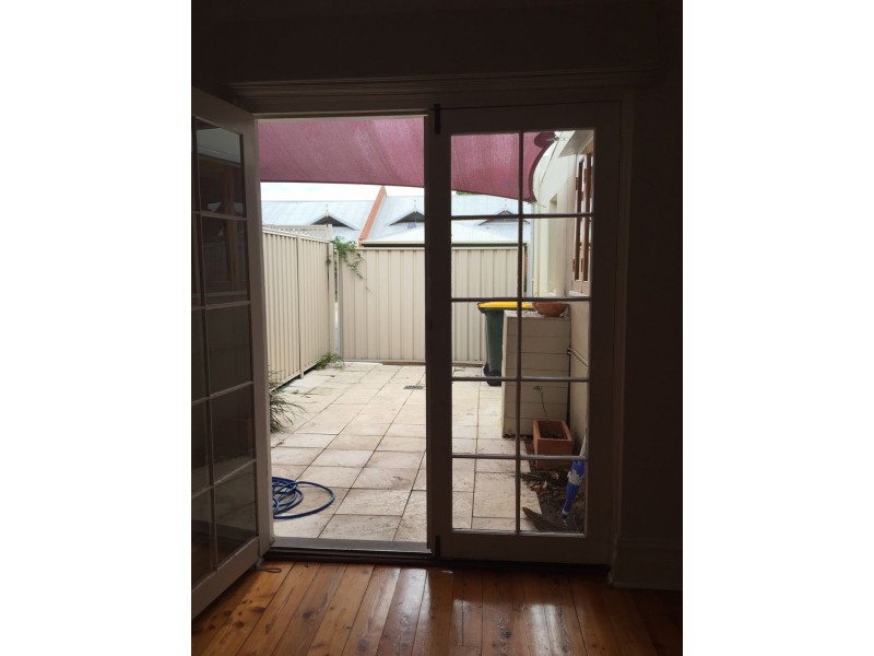 8 Lincoln Street, Highgate WA 6003