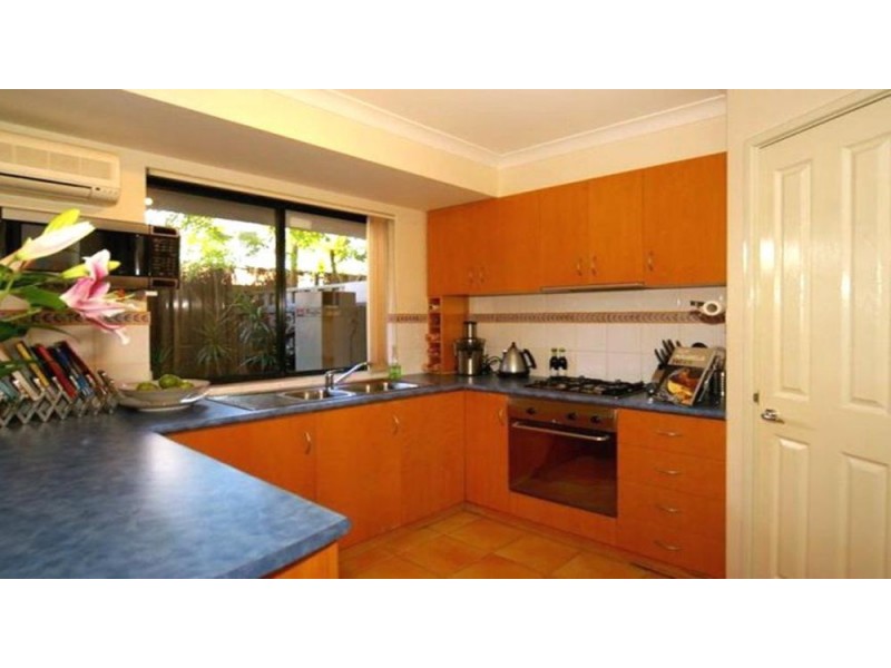 4 374 Stirling Street, Highgate WA 6003