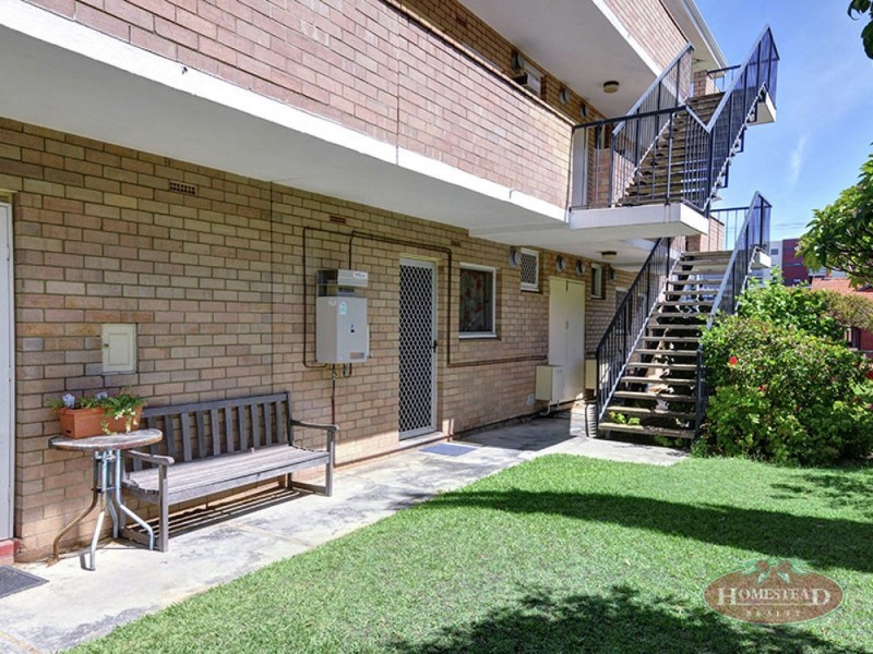 Unit 2 290 Stirling Street, Highgate WA 6003