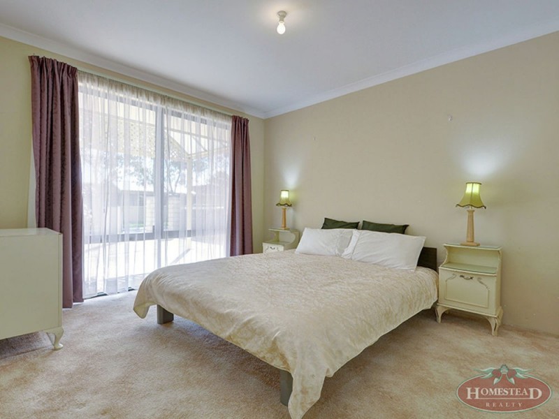 4 May Street, Bellevue WA 6056