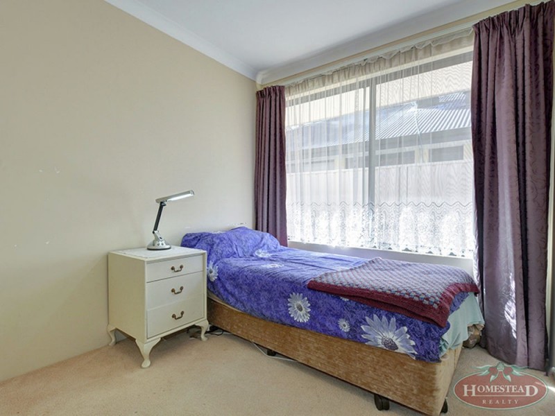 4 May Street, Bellevue WA 6056