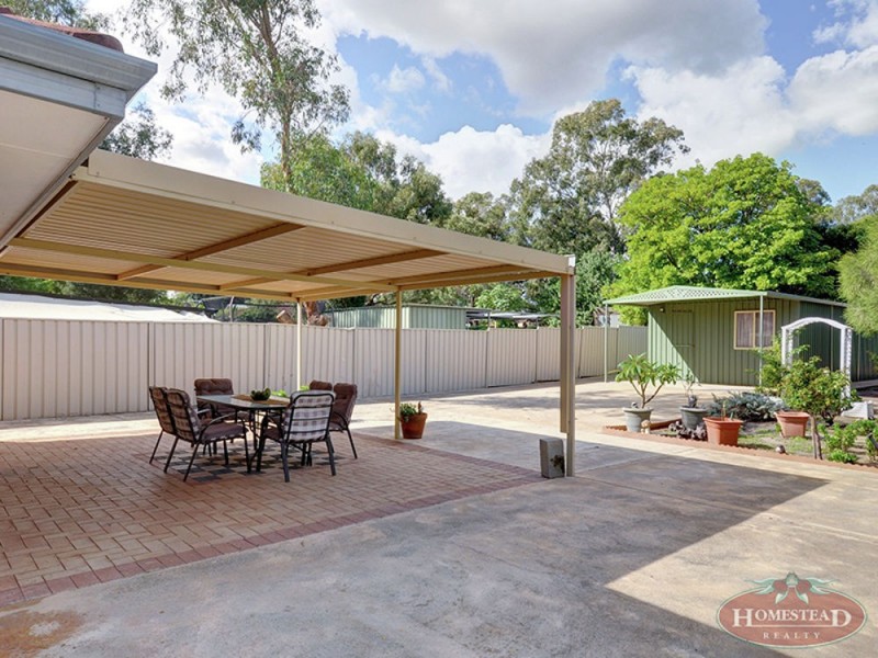 4 May Street, Bellevue WA 6056