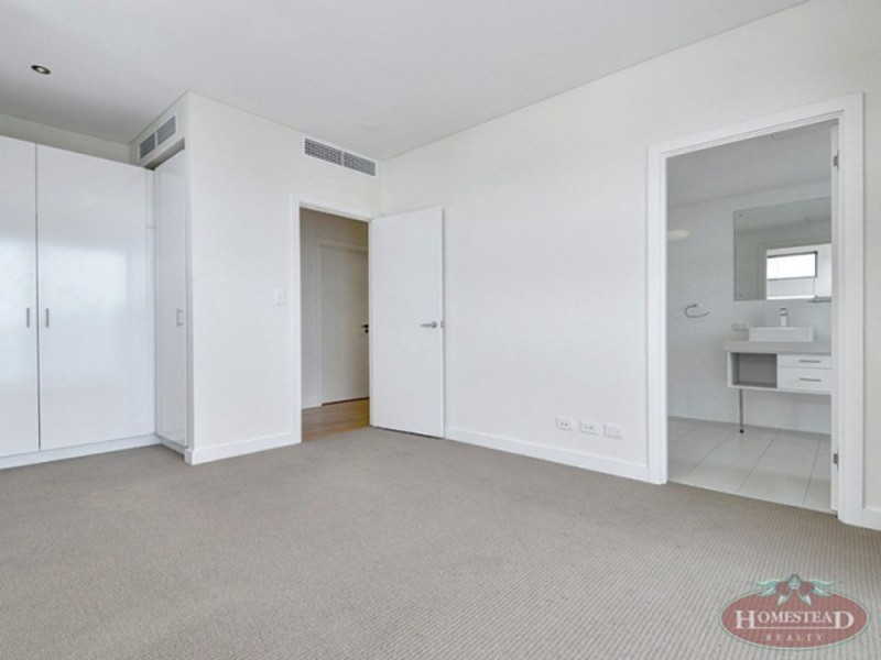 11/2 Douro Place, West Perth WA 6005