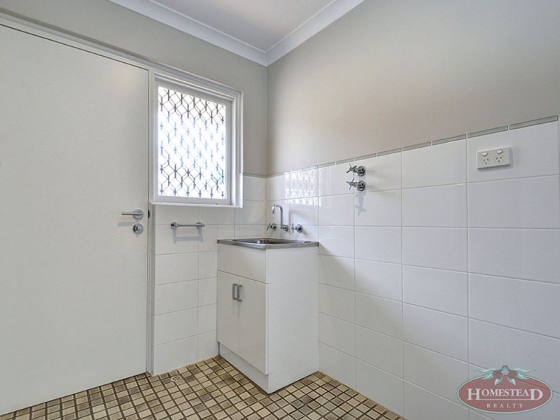 1/106 Alexander Road, Rivervale WA 6103