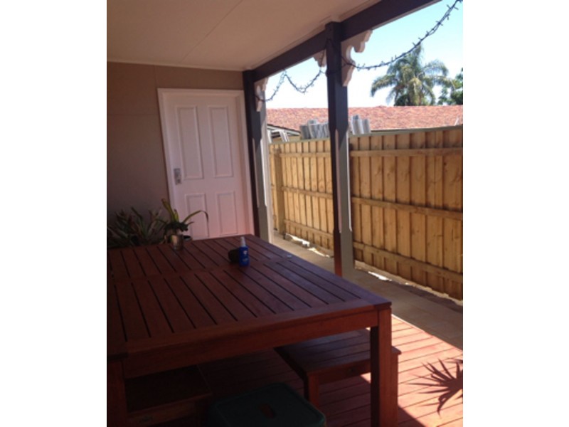 138 Sixth Avenue, Inglewood WA 6052