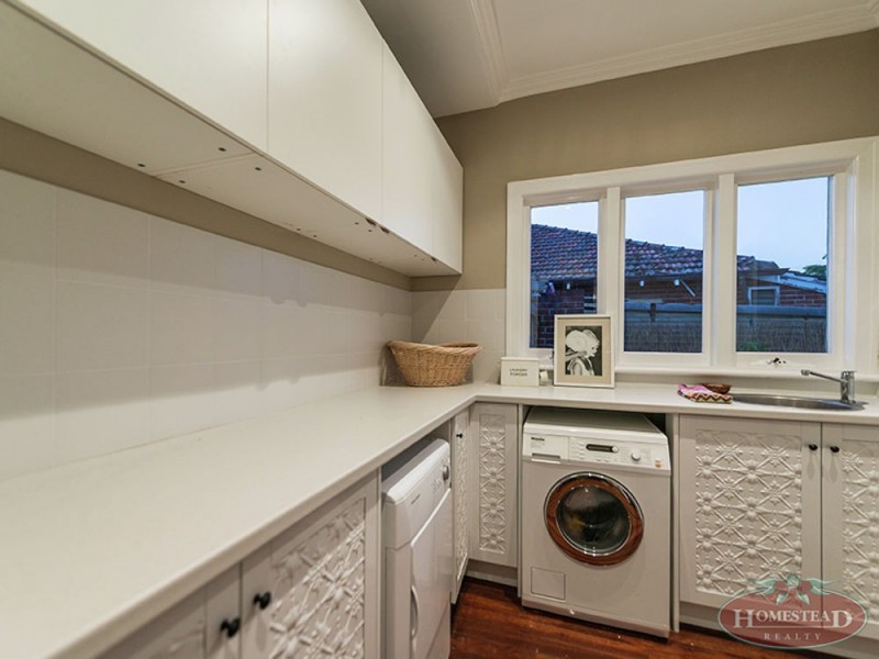 44 Sexton Road, Inglewood WA 6052