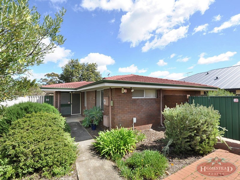 5 Wandarra Close, Karawara WA 6152