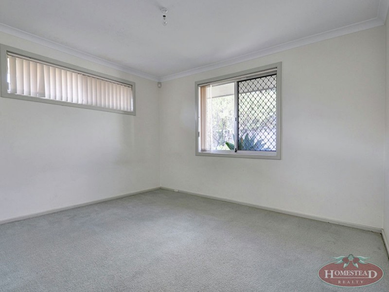 5 Wandarra Close, Karawara WA 6152