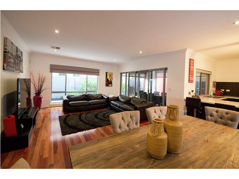 6 Alma Road, Mount Lawley WA 6050