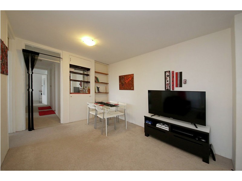 18/40 Pollard Street, Glendalough WA 6016