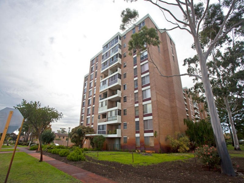 18/40 Pollard Street, Glendalough WA 6016