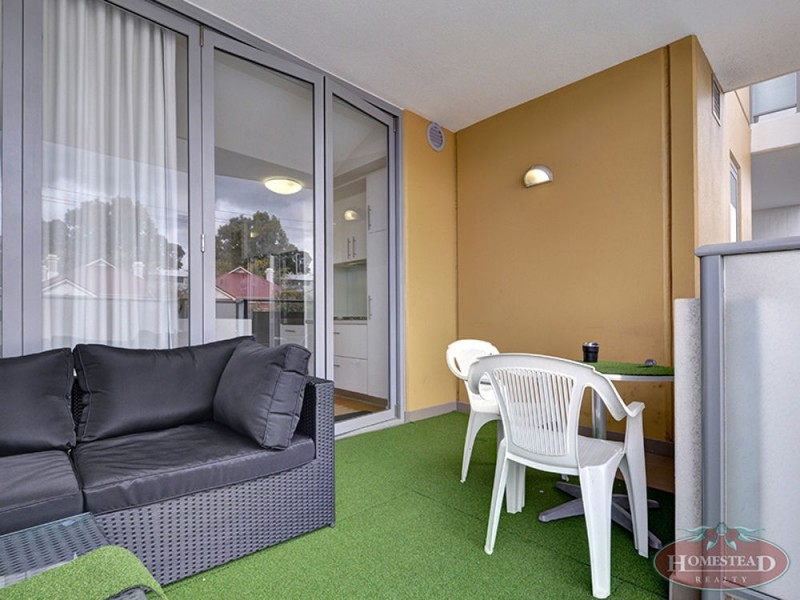 2/2 Douro Place, West Perth WA 6005