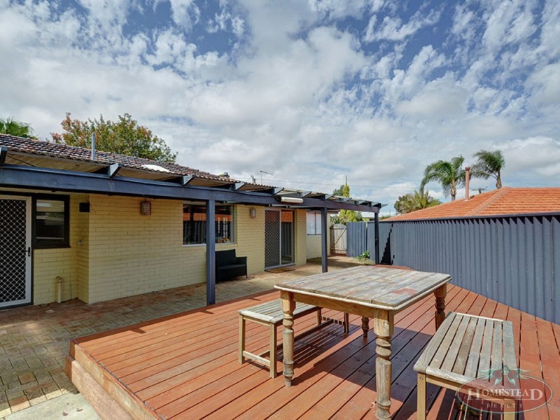 23 Brillee Street, Carine WA 6020