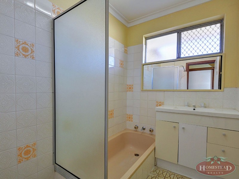 2/58 Victoria Parade, Midvale WA 6056