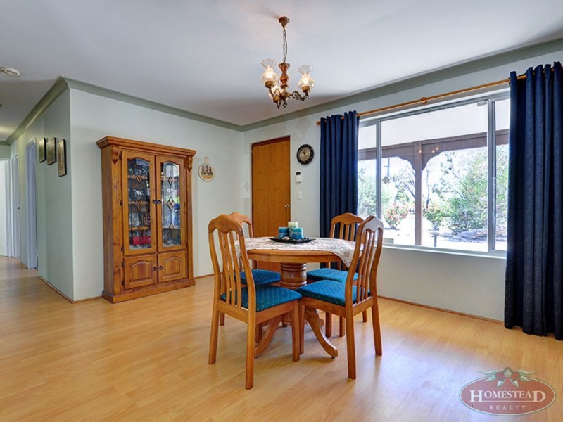 131 Walter Road East, Bassendean WA 6054