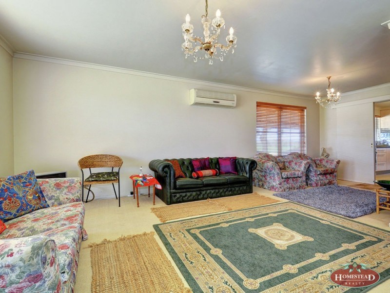 102 Hamersley Road, Caversham WA 6055