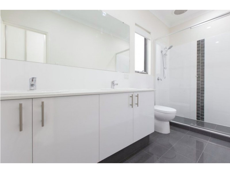 53A & 53D Fourth Avenue, Bassendean WA 6054